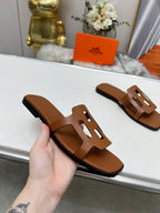 HERMES FLATFORM SANDAL CARAMEL CALFSKIN