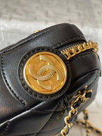 CHANEL CAMERA BAG 18 IN BLACK QUILTED LAMBSKIN DOUBLE C GOLD COIN