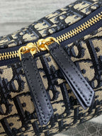 DIOR 25S MEDIUM D-DREAM BAG 24 IN BLUE  OBLIQUE JACQUARD AND SMOOTH CALFSKIN