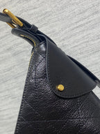 DIOR 25S VOYAGE BAG 34 IN BLACK FLAT MACROCANNAGE GRAINED GLOSSY CALFSKIN