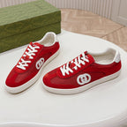 GUCCI SNEAKER WITH INTERLOCKING G IN CHERRY RED SUEDE AND MESH