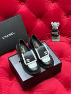 CHANEL MOASIN LOAFER IN BLACK MIX WHITE LAMBSKIN