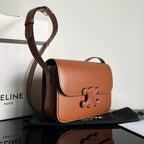 CELINE CLASSIQUE TRIOMPHE 22 TAN SMOOTH CALFSKIN