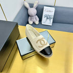 CHANEL ESPADRILLES PLATFORM 25S IN CREAM WHITE KNITTED WOOL AND BLACK LAMBSKIN