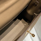 HERMES KELLY 32CM IN ETOUPE EPSOM CALFSKIN GOLD HARDWARE