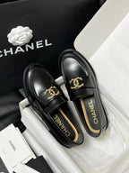 CHANEL LOAFER BLACK CALFSKIN WITH META LOGO