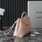 BOTTEGA VENETA MEDIUM ANDIAMO 32 IN LIGHT PINK LAMBSKIN
