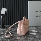 BOTTEGA VENETA SMALL ANDIAMO 25 IN LIGHT PINK LAMBSKIN