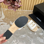 CHANEL PLATFORM SLIPPERS IN WHITE TWEED AND LAMBSKIN