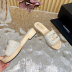 CHANEL PLATFORM SLIPPERS IN LIGHT GREY TWEED AND LAMBSKIN