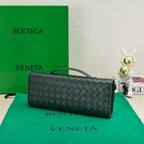 BOTTEGA VENETA Long Clutch Andiamo 31 Dark Green Leather Ghw