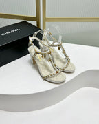 CHANEL HIGH HEELS PEARL CHAIN IN WHITE COWHIDE