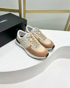 CHANEL SNEAKER IN CAMEL BROWN MIX BISQUE CREAM SUEDE