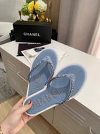CHANEL THONG SLIPPERS IN LIGHT BLUE DENIM