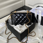 CHANEL VANITY CASE 19 BLACK LAMBSKIN GOLD HARDWARE