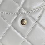CHANEL BOWLING BAG 29 IN OFF-WHITE CALFSKIN GOLD HARDWARE