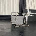 CHANEL HOBO BAG 21 IN RHINO GRAY GRAINED CALFSKIN GOLD HARDWARE