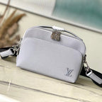 LOUIS VUITTON  AVENUE MESSENGER 22 IN HARBOR GRAY CALFSKIN