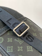 LOUIS VUITTON AVENUE SLINGBAG 31 IN BLACK MONOGRAM CANVAS WITH BROWN LOGO