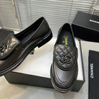 CHANEL Women Loafers In Leather Black