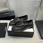 CHANEL Women Loafers In Leather Black