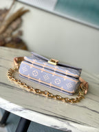 LOUIS VUITTON POCHETTE MÉTIS EAST WEST 21 IN GRAY CREAM MONOGRAM TRIANON CANVAS GOLD HARDWARE
