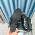 CHANEL MOASINS BLACK QUILTED CALFSKIN