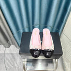 CHANEL MULE IN LIGHT PINK SATIN AND BLACK LAMBSKIN