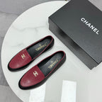 CHANEL LOAFERS 25S IN BLACK MIX DARK RED CALFSKIN GOLD HARDWARE WITH STONES