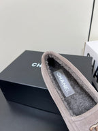CHANEL LOAFER IN KHAKI BROWN SUEDE AND SOLF FLEECE LINING