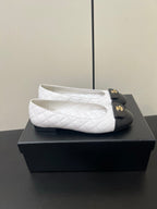 CHANEL BALLET FLAT 25SS IN WHITE MIX BLACK LAMBSKIN WITH GOLD HARDWARE