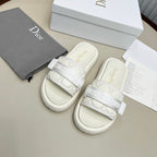 DIOR PLATFORM SLIDES 25S 50MM IN WHITE CALFSKIN AND ELECTRIC FABRIC