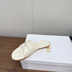 DIOR SANDAL 25S IN WHITE LAMBSKIN WITH GOLD HARDWARE