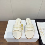 DIOR SANDAL 25S IN WHITE LAMBSKIN WITH GOLD HARDWARE