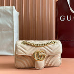 GUCCI MARMONT MEDIUM SHOUDER BAG 23 IN LIGHT BEIGE CALFSKIN