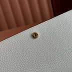GUCCI SOFTBIT CONTINENTAL WALLET 19 IN WHITE GRAINY CALFSKIN GOLD HARDWARE