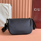 GUCCI BIKE BAG HIPACK 27 IN BLACK  FABRIC