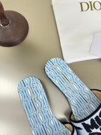 DIOR DWAY SLIDE EMBROIDERED COTTON AND POWDER BLUE MISS  ALLOVER MOTIF