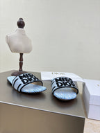 DIOR DWAY SLIDE EMBROIDERED COTTON AND POWDER BLUE MISS  ALLOVER MOTIF