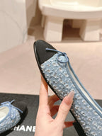 CHANEL BALLET FLATS IN LIGHT BLUE DENIM AND BLACK SATIN
