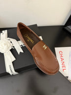 CHANEL 25C Moasins Brown Patent Leather