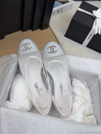 CHANEL BALLET FLAT IN WHITE FABRIC AND MESH WITH CRYSTALS