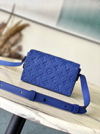 LOUIS VUITTON STEAMER 18 IN SAPPHIRE BLUE MONOGRAM EMBOSSED TAURILLON