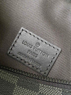 LOUIS VUITTON TAKEOFF POUCH 30 IN GREY BLACK DAMIER GRAPHITE CANVAS