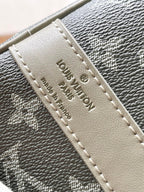 LOUIS VUITTON KEEPALL BANDOULIÈRE 45 IN GRAY MONOGRAM GRADIENT CANVAS