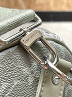 LOUIS VUITTON KEEPALL BANDOULIÈRE 45 IN GRAY MONOGRAM GRADIENT CANVAS