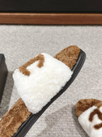 CHANEL SLIPPERS IN CIDER BROWN MIX WHITE FLEECE