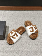 CHANEL SLIPPERS IN CIDER BROWN MIX WHITE FLEECE