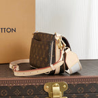 LOUIS VUITTON VIVACITÉ 25 IN BROWN MONOGRAM CANVAS GOLD HARDWARE