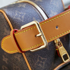 LOUIS VUITTON LOCKER DOPP KIT 23 IN BROWN MONOGRAM DUST CANVAS